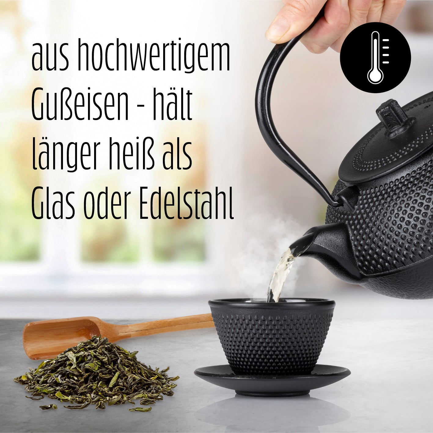 Tee-Set 8-teilig mit 1,4 l Gusseiserner Teekanne Tetsubin, Stövchen, 2 Becher und Untersetzer in Schwarz aus langlebigem Gusseisen.