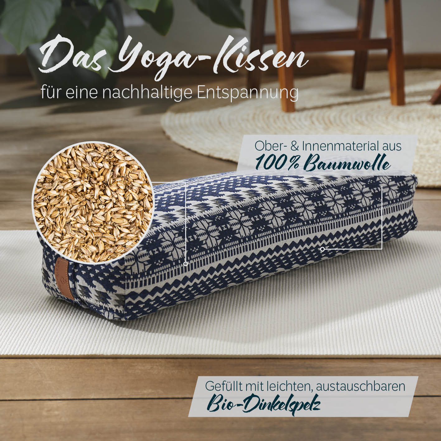 Yoga-Bolster Paravati - gefüllt mit Bio-Dinkelspelz, 67x22x13 cm, Bezug 100% Baumwolle, blau-weiß, nachhaltig und pflegeleicht.