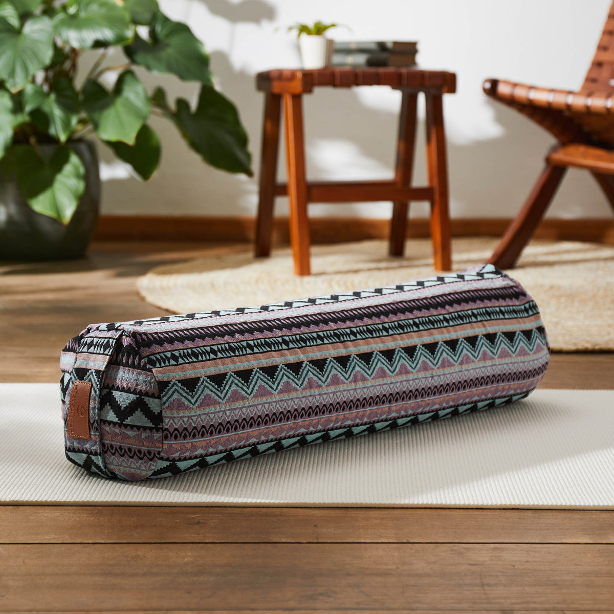 Yoga-Bolster Tarik - gefüllt mit Bio-Dinkelspelz - 68 x 22 x 22 cm - Style 12, gemustert