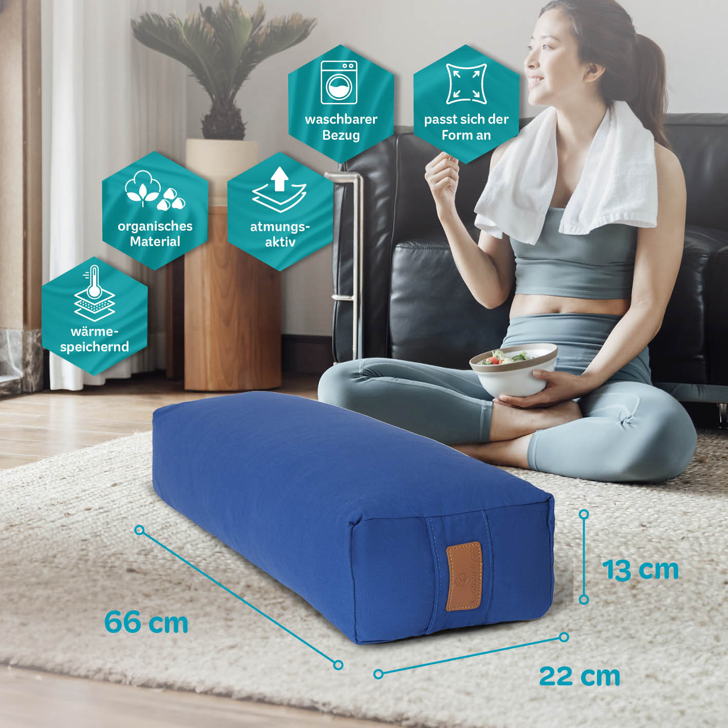Yoga-Bolster Paravati navyblau 67x22x13 cm mit Bio-Buchweizenschalen, anpassbar, waschbar, atmungsaktiv, wärmespeichernd, organisch