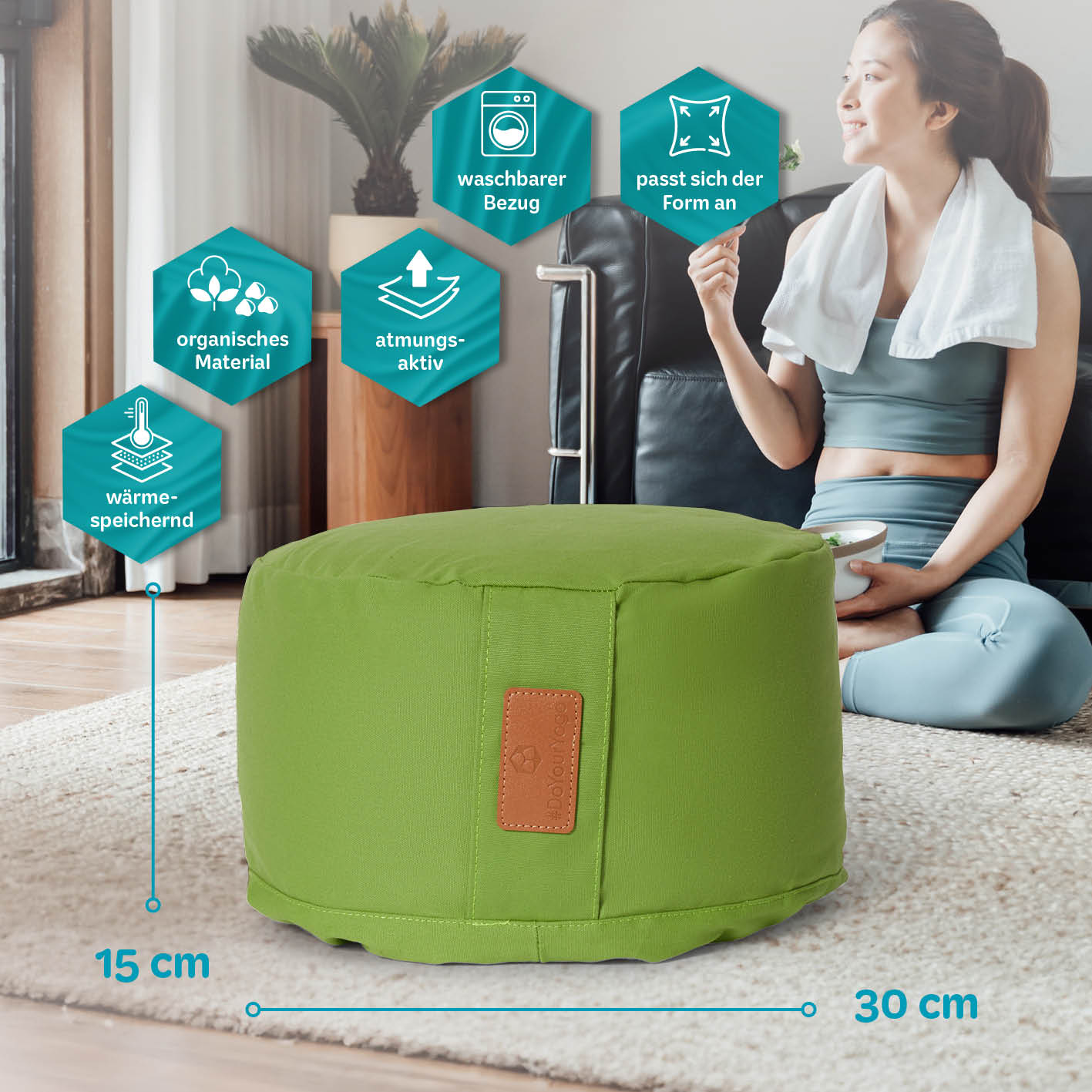 Yoga-Kissen Vishnu rund 30x30x15 cm hellgrün, gefüllt mit Bio-Buchweizenschalen, waschbarer Bezug, atmungsaktiv und formanpassend.