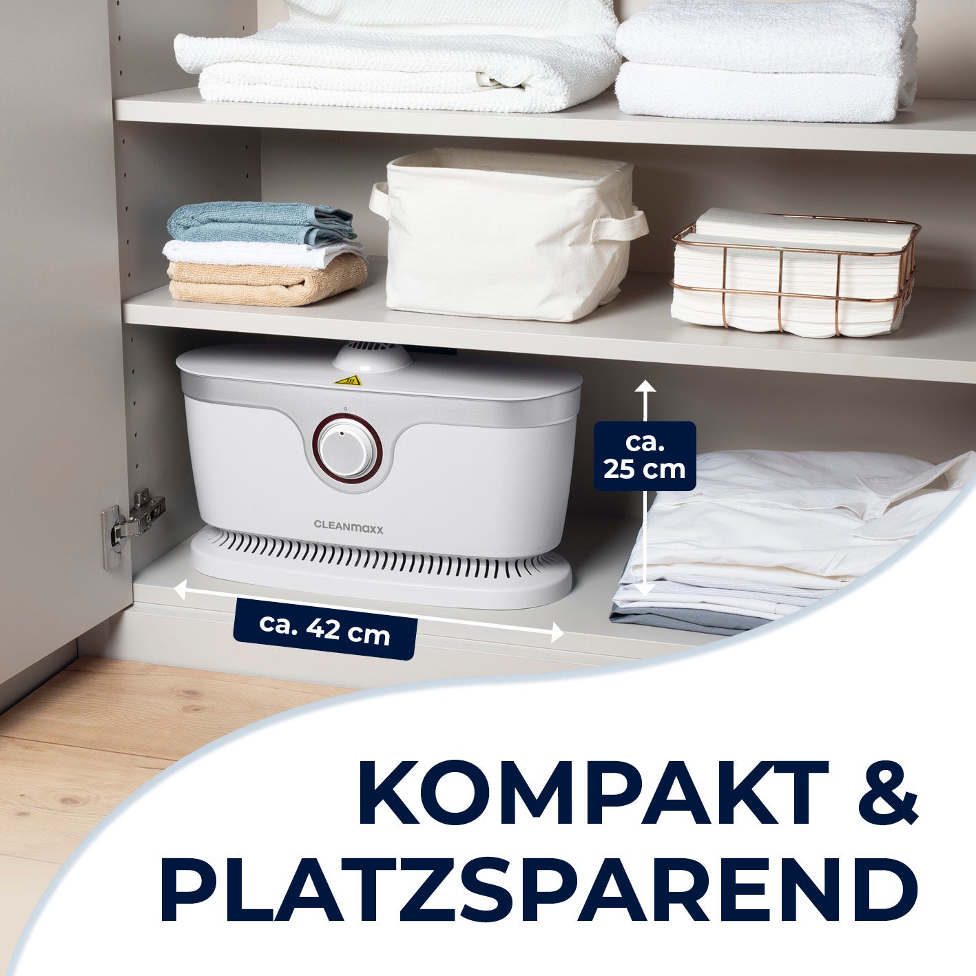 Hemdenbügler PRO mit Hosenaufsatz in Weiß/Silber, kompakt und platzsparend, ideal für effizientes Bügeln zu Hause.