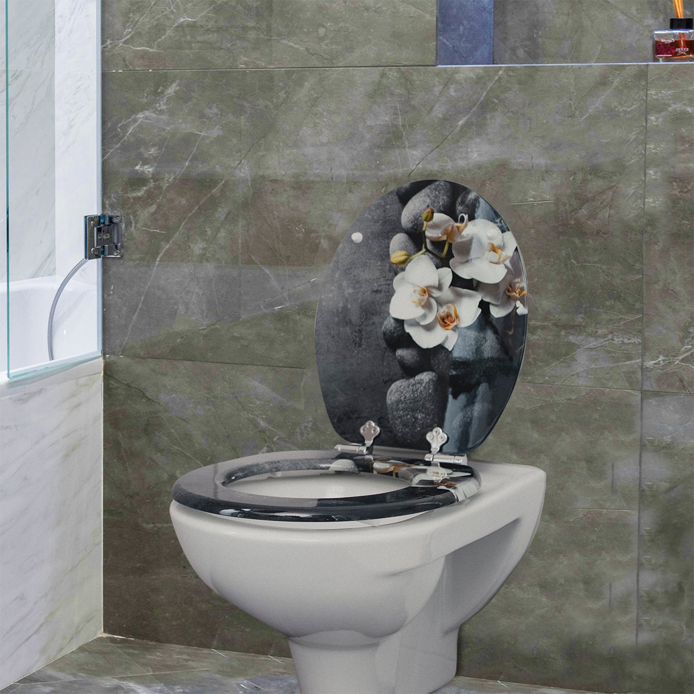 Bedruckter Premium-Toilettendeckel - Deep Grey mit stilvollem Grafikdruck und MDF-Beschichtung in modernem Badambiente.