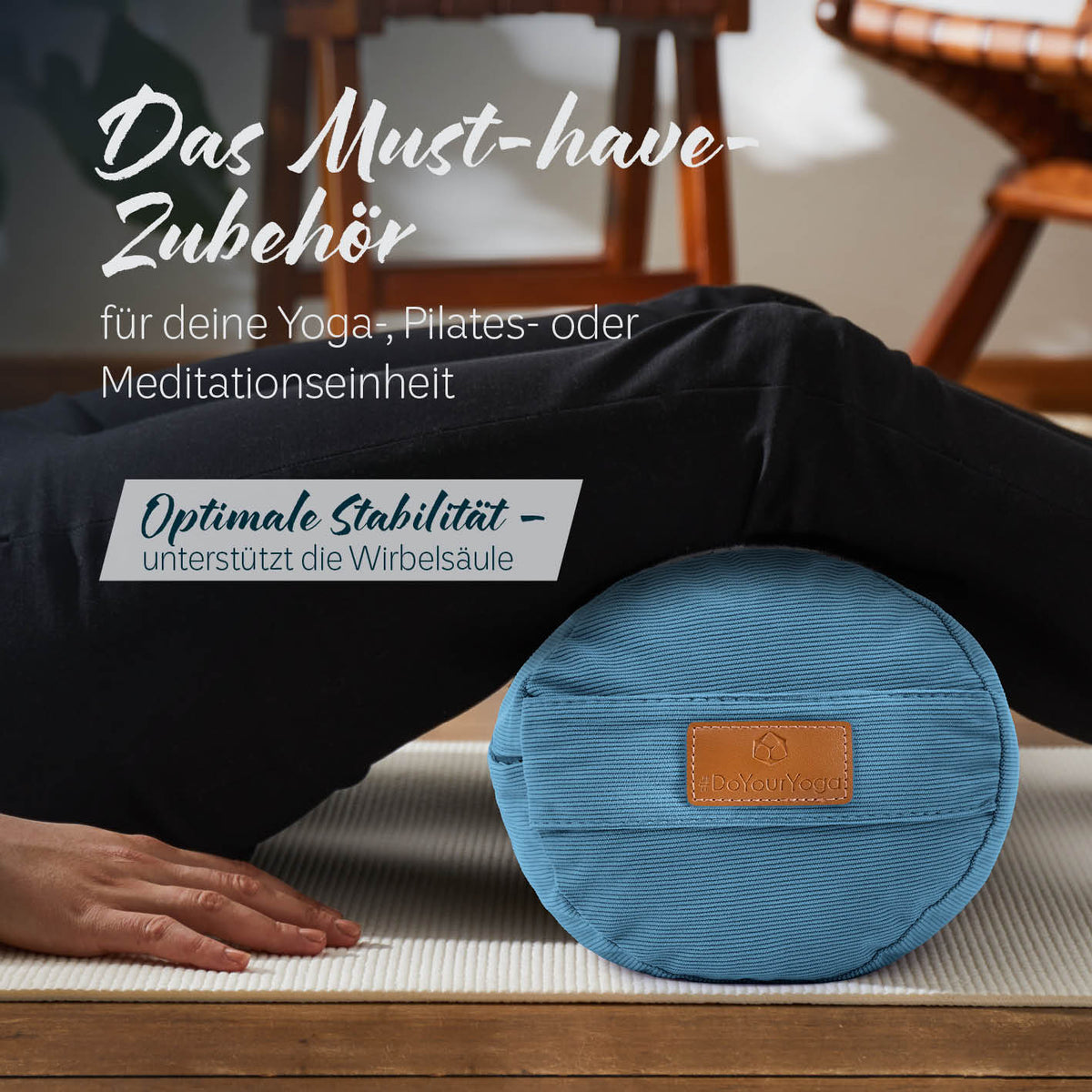 Yoga-Bolster Tarik - gefüllt mit Bio-Buchweizenschalen - 68 x 22 x 22 cm - Blaugrün
