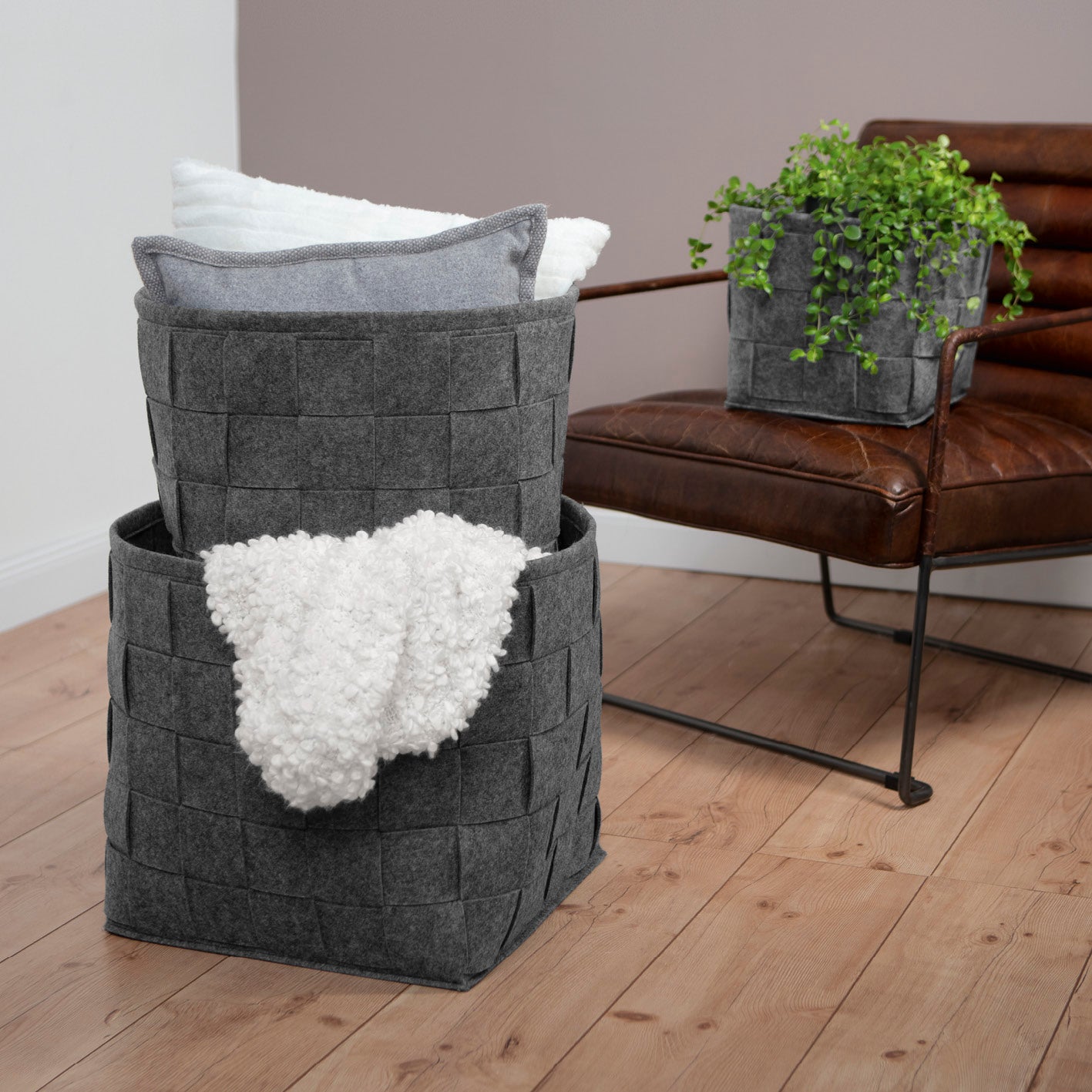 Filz-Aufbewahrungstasche L - 40 x 30 x 30 cm - Dunkelgrau, moderner faltbarer Aufbewahrungskorb aus strapazierfähigem Filz mit Tragegriffen.