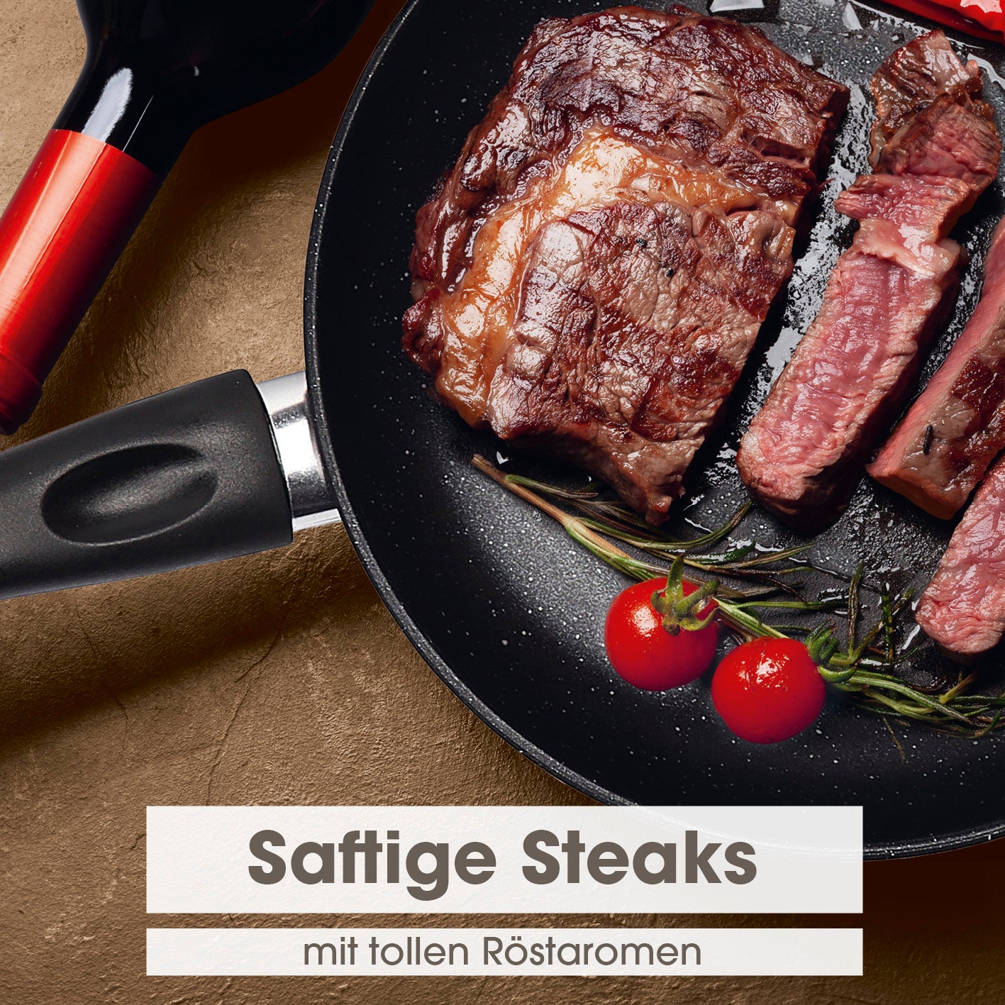 Karbonstahl-Bratpfanne Ø 28 cm mit 2-fach Antihaftbeschichtung, ideal für saftige Steaks und alle Herdarten geeignet.