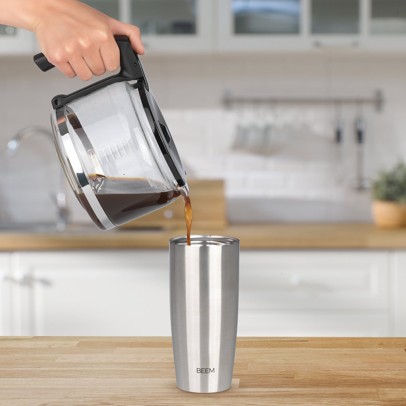 COFFEE2GO Thermobecher - 400 ml mit doppelwandigem Edelstahl für heißen Kaffee unterwegs, auslaufsicher und ideal für Büro und Reisen.