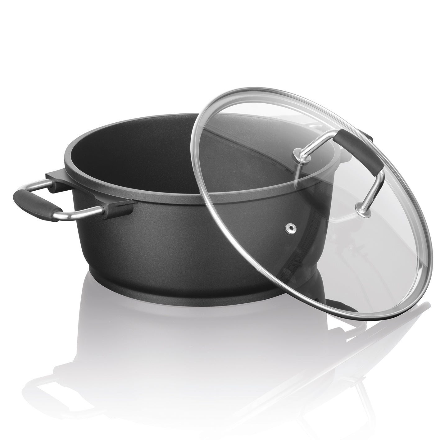Aluguss-Kochtopf, 20 cm mit Glasdeckel, Greblon Antihaftbeschichtung, robust, langlebig und kratzunempfindlich.
