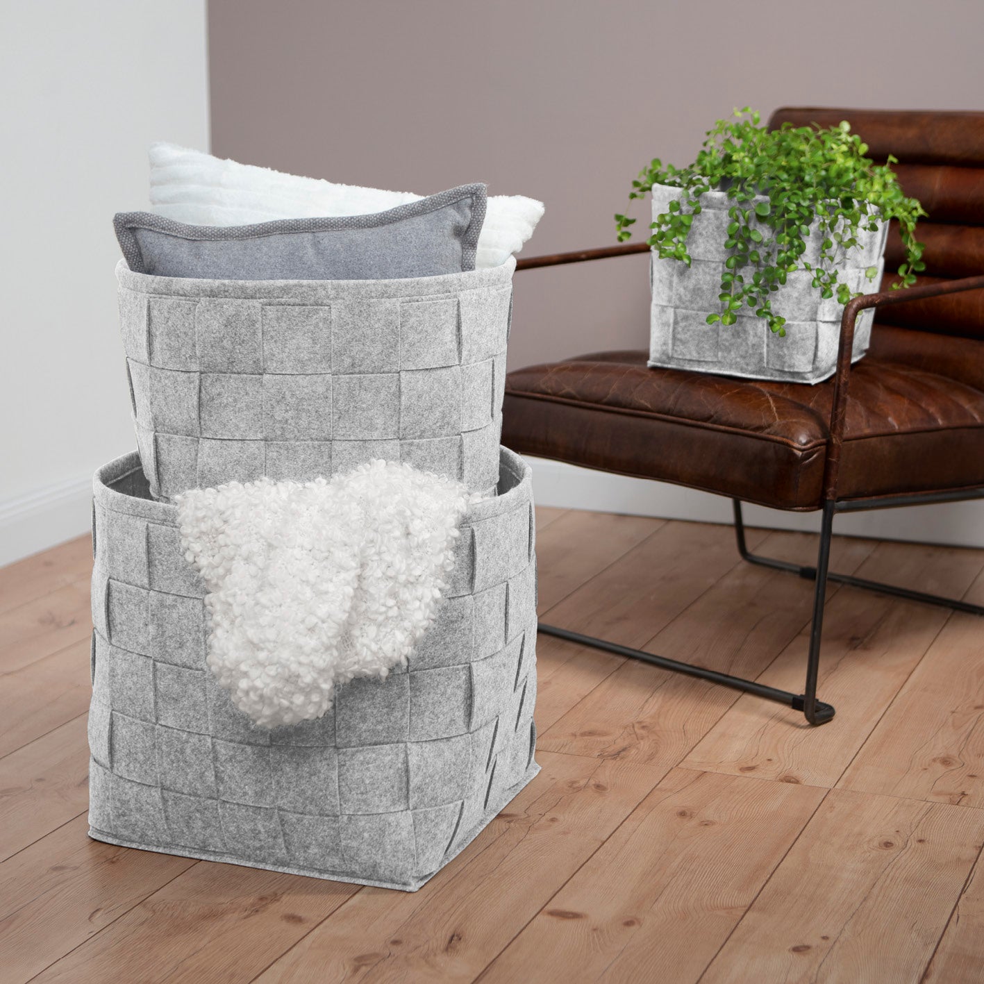 Filz-Aufbewahrungskorb M - 32 x 32 x 32 cm - Hellgrau, moderner, faltbarer Aufbewahrungskorb aus robustem Filz im skandinavischen Stil.