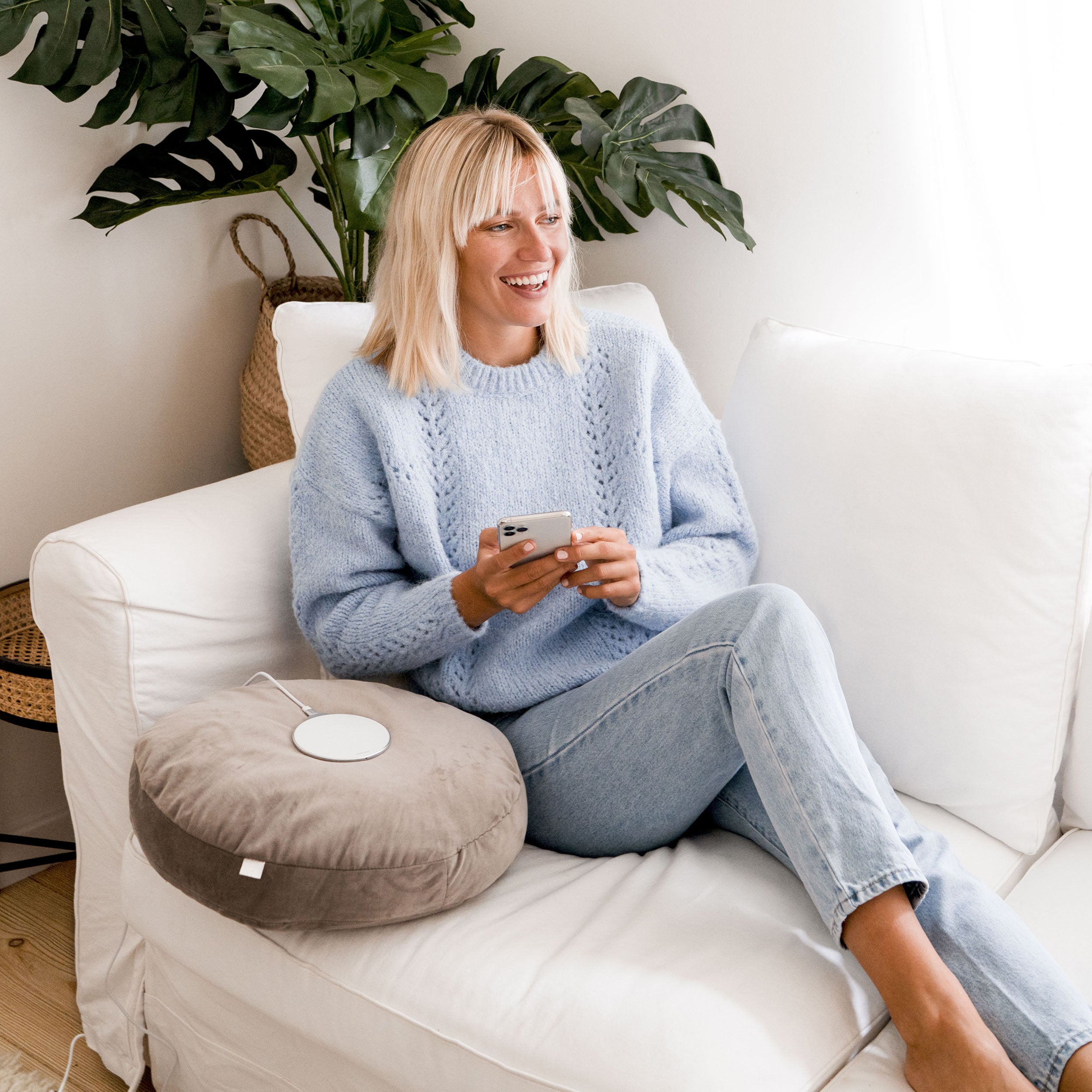 Wireless Ladegerät Aura lite 15W - silber
