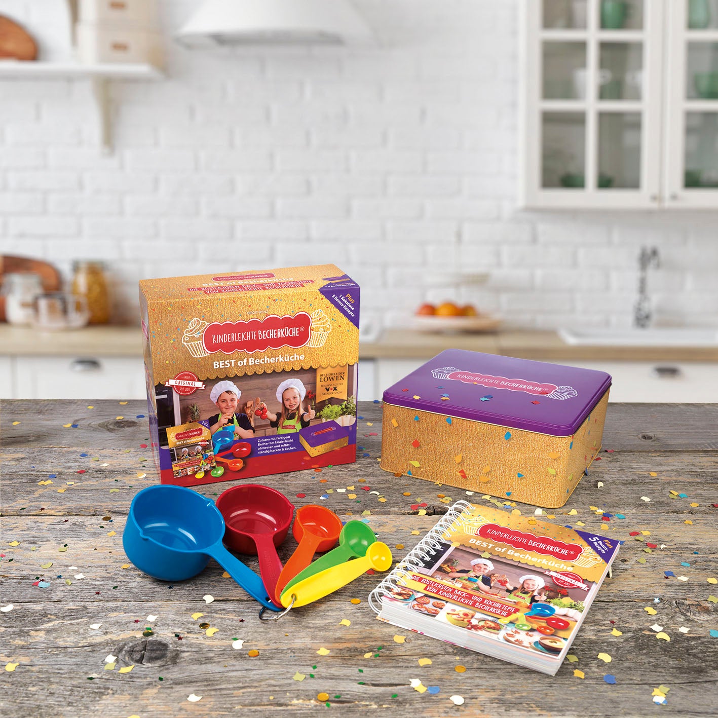BEST of Becherküche mit Kochbuch, 5 bunten Messbechern und einer Keksdose für einfache Kinderrezepte und Aufbewahrung.