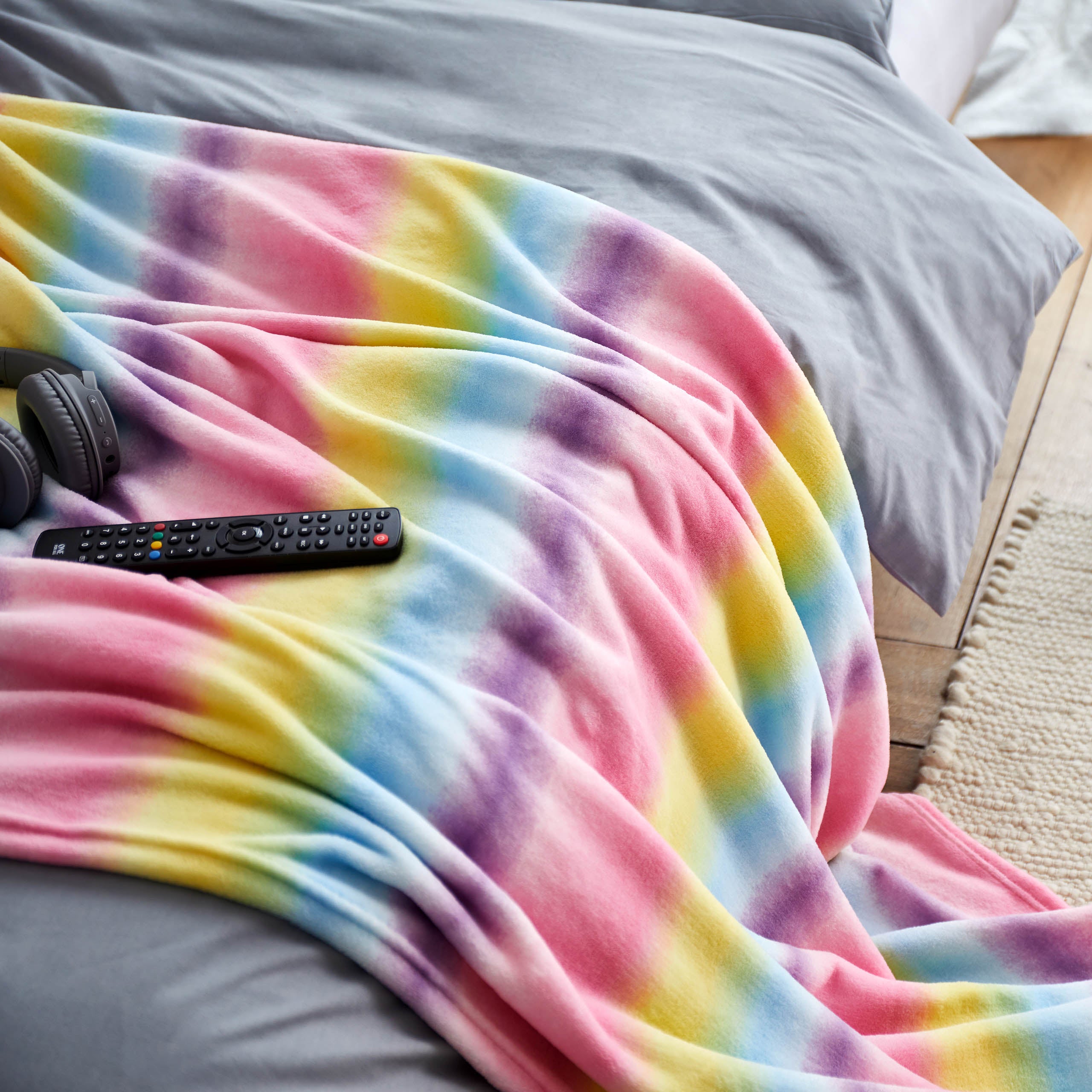 Kuscheldecke für Kinder - 100 x 150 cm - Regenbogen