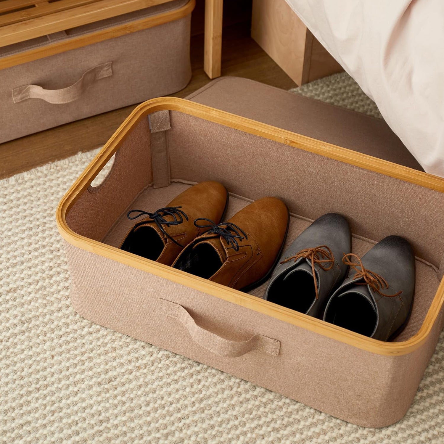 Aufbewahrungsbox mit Bambus-Rahmen - 2er-Set - Grau, faltbare Ordnungslösung unter dem Bett mit stabilem Bambusrahmen.