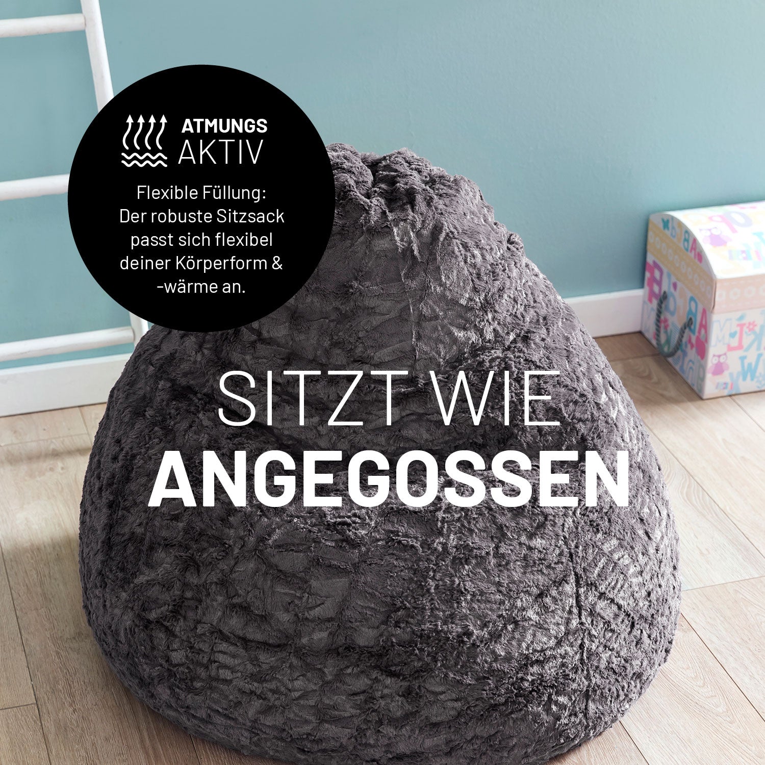 Luxury Fluffy Sitzsack (120 L) in Grau aus weichem Webplüsch mit flexibler Füllung für optimalen Sitzkomfort und moderne Wohnräume.