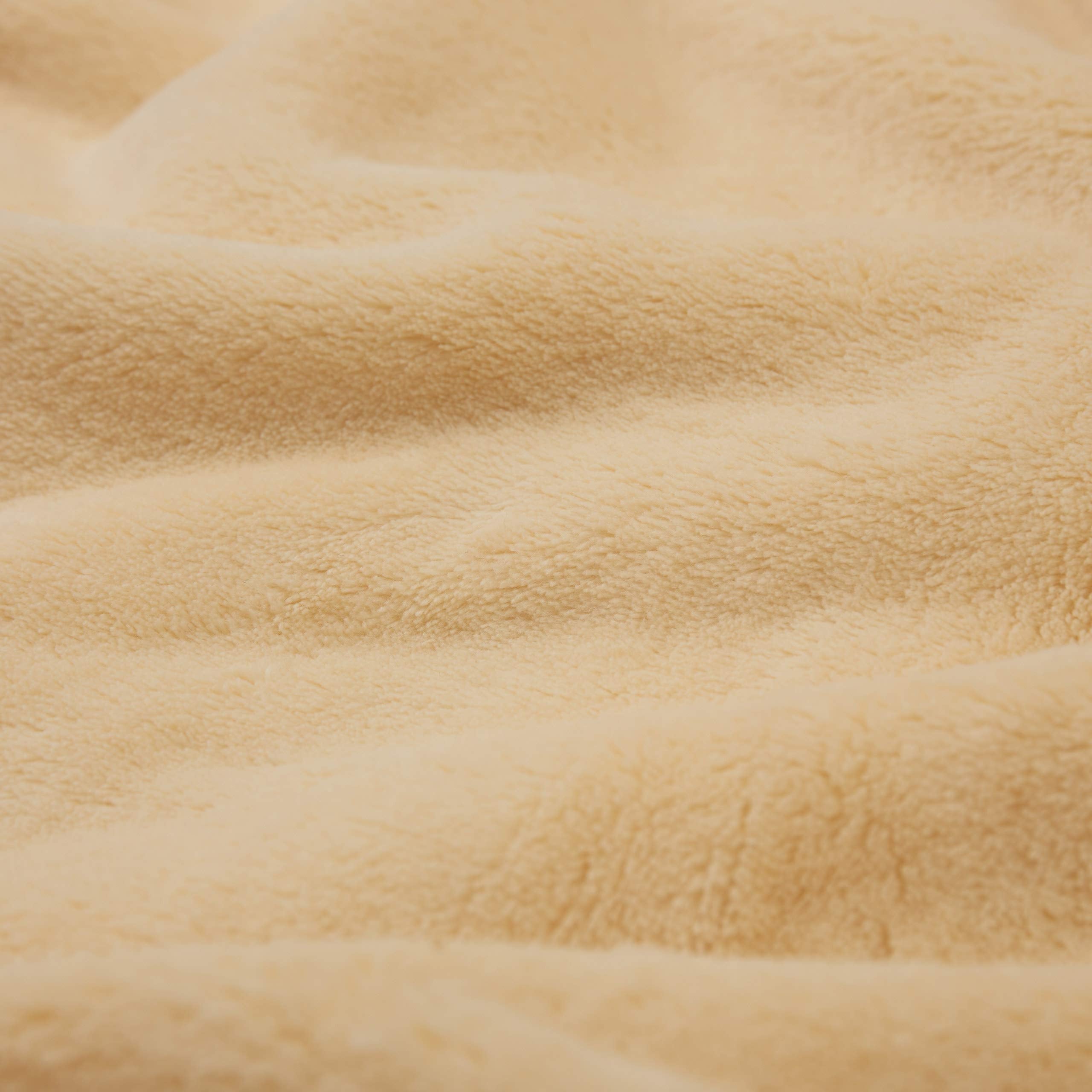 Kuscheldecke - 150x200 cm - Sofadecke & Tagesdecke - Beige