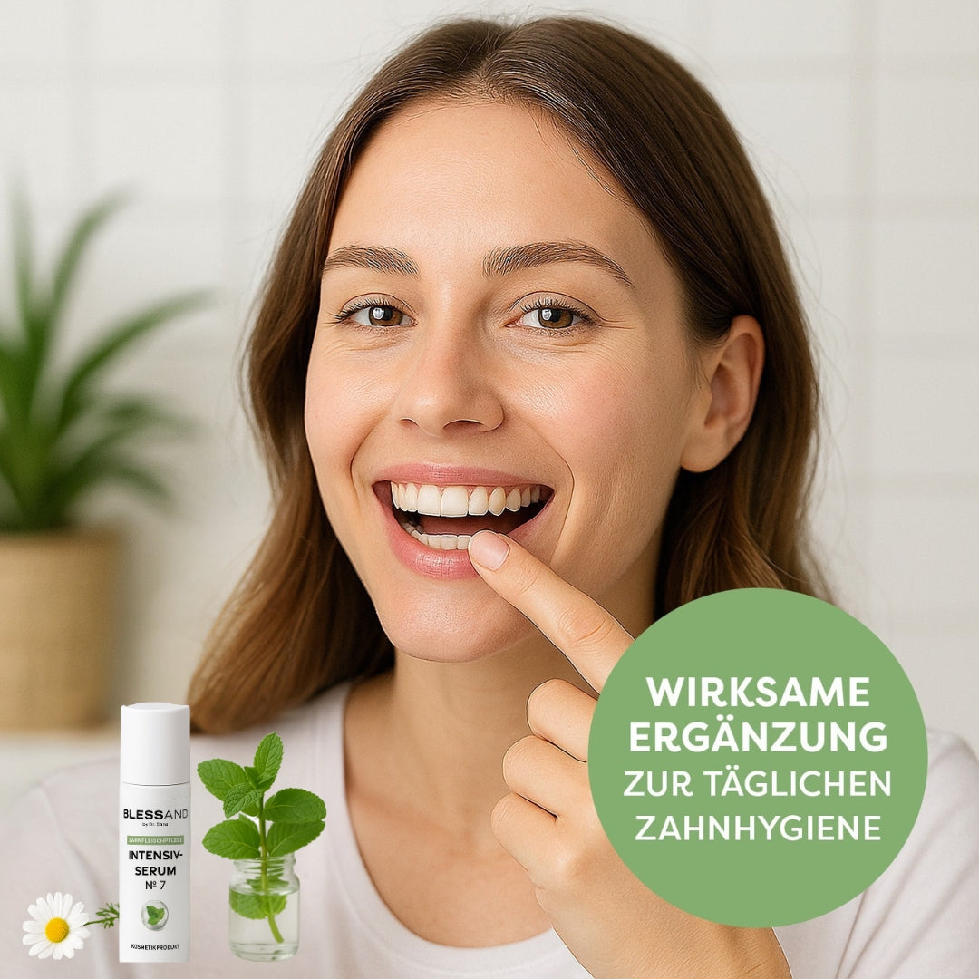 Mundpflege Nr. 7 - 4er-Set (4x 10 ml) zeigt Frau, die Zahnfleischpflege mit BLESSAND Intensiv-Serum №7 anwendet.