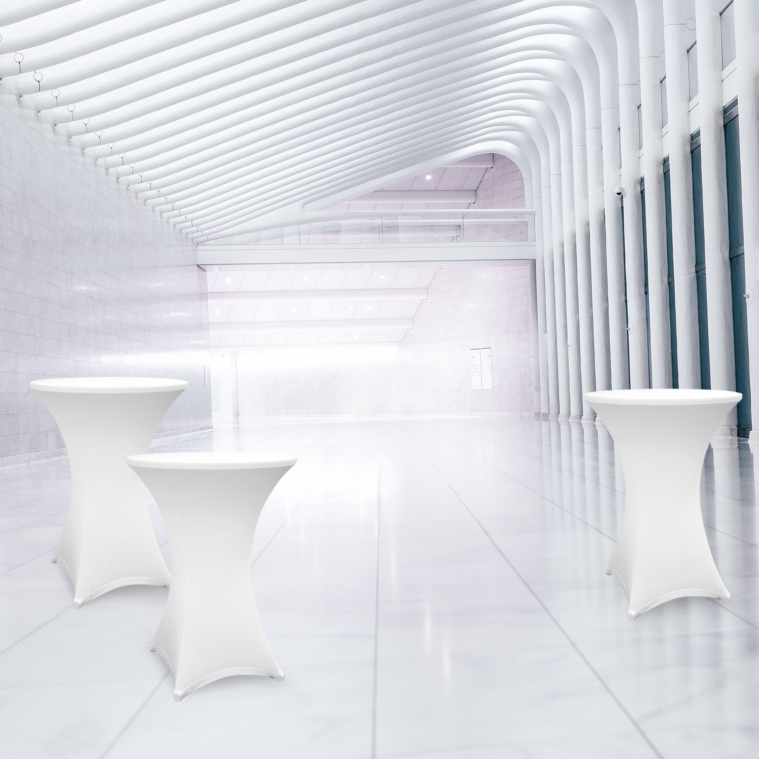 Stehtischhusse - Tisch Bezug - Husse - Ø 70-75 cm - Weiß - 2er-Set, elegante, schmutzabweisende Stehtischhussen im modernen Ambiente.