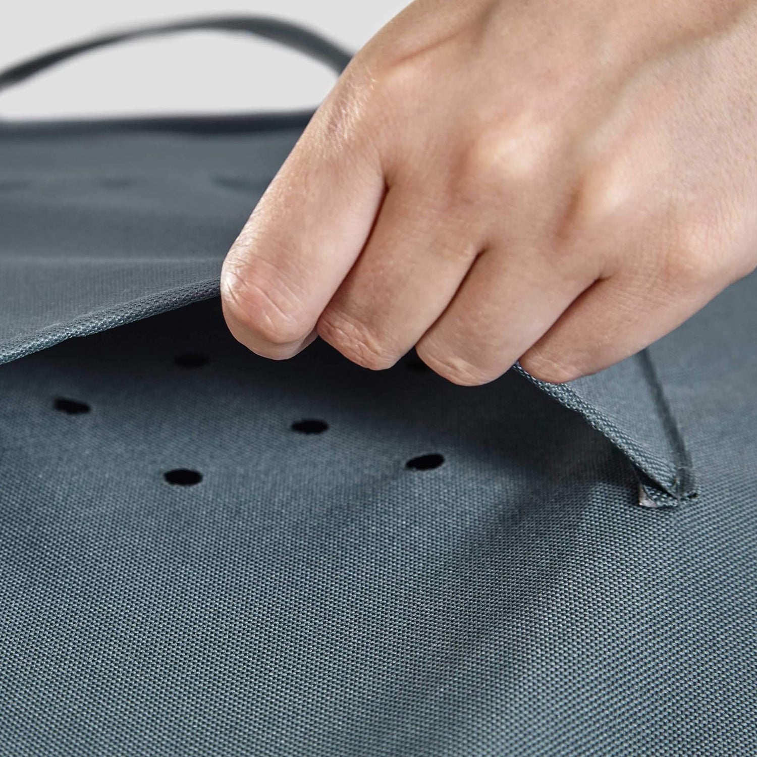 Abdeckung für gestapelte Patio Stühle - 85 x 65 x 80/119 cm - Grün/Grau, wasserdichte und reißfeste Schutzhülle mit UV-Schutz.