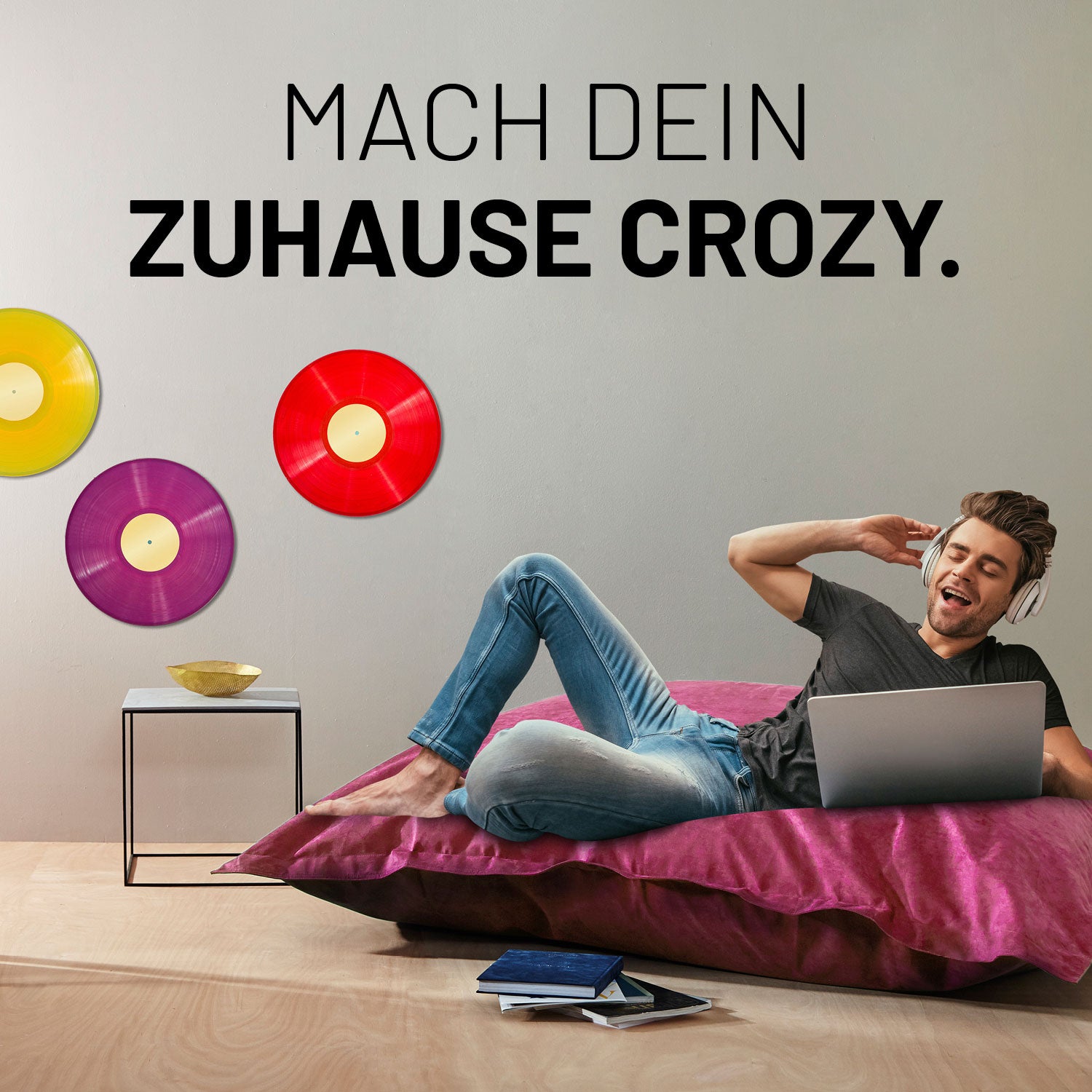 XXL Microvelours Sitzsack (380 L) Pink mit bequemer Füllung als stylische Indoor-Sitzgelegenheit zum Entspannen und Chillen.