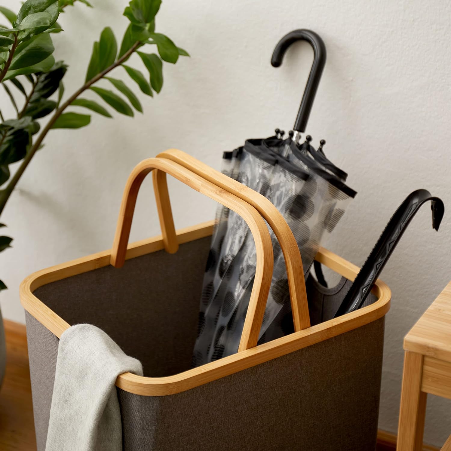 Bambus-Rahmen-Aufbewahrungskorb - 2er-Set - Taupe mit Henkel, faltbar, stabil und praktisch für Haushalt und Ordnung.