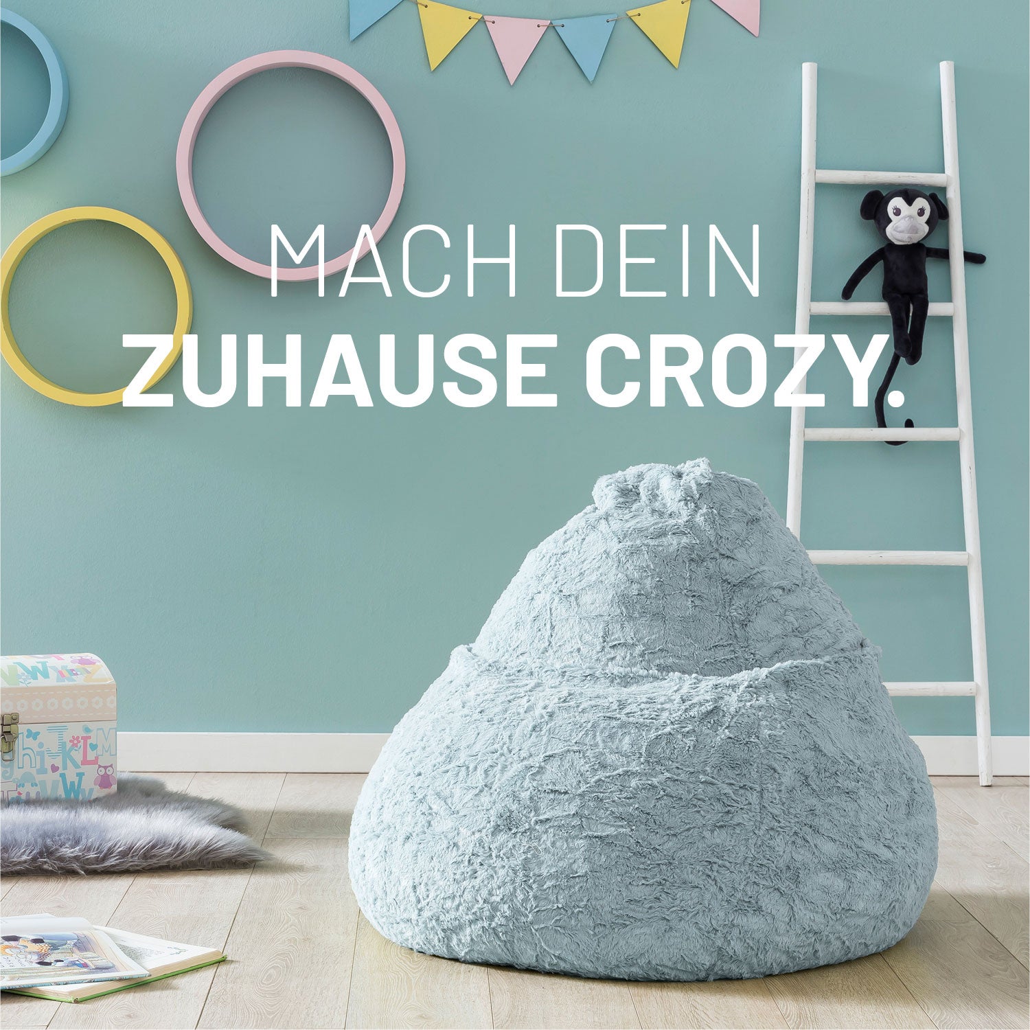 Luxury Fluffy Sitzsack (120 L) - indoor - Pastel Blau