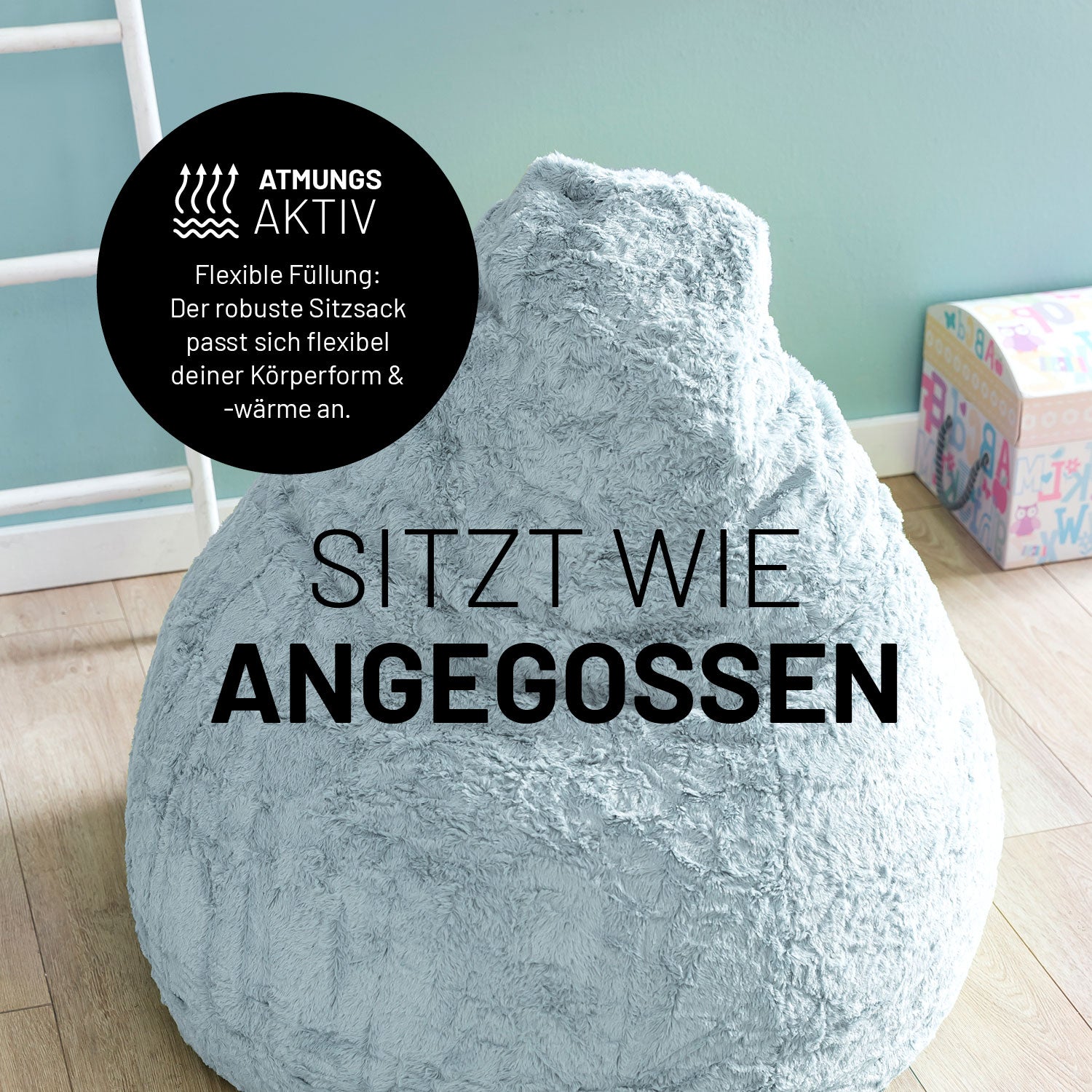 Luxury Fluffy Sitzsack (120 L) - indoor - Pastel Blau