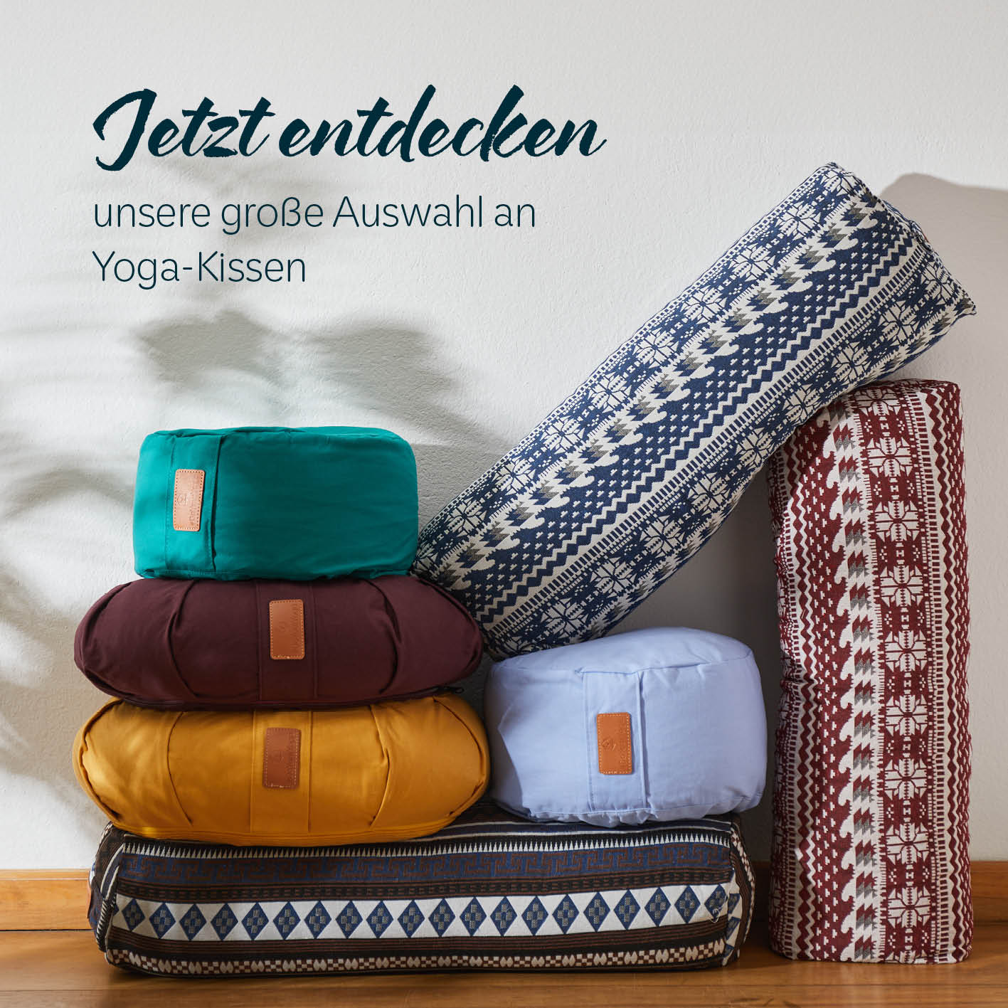 Yoga-Kissen Vishnu - gefüllt mit Bio-Dinkelspelz - Rund 30 x 30 x 15 cm - Lavendel