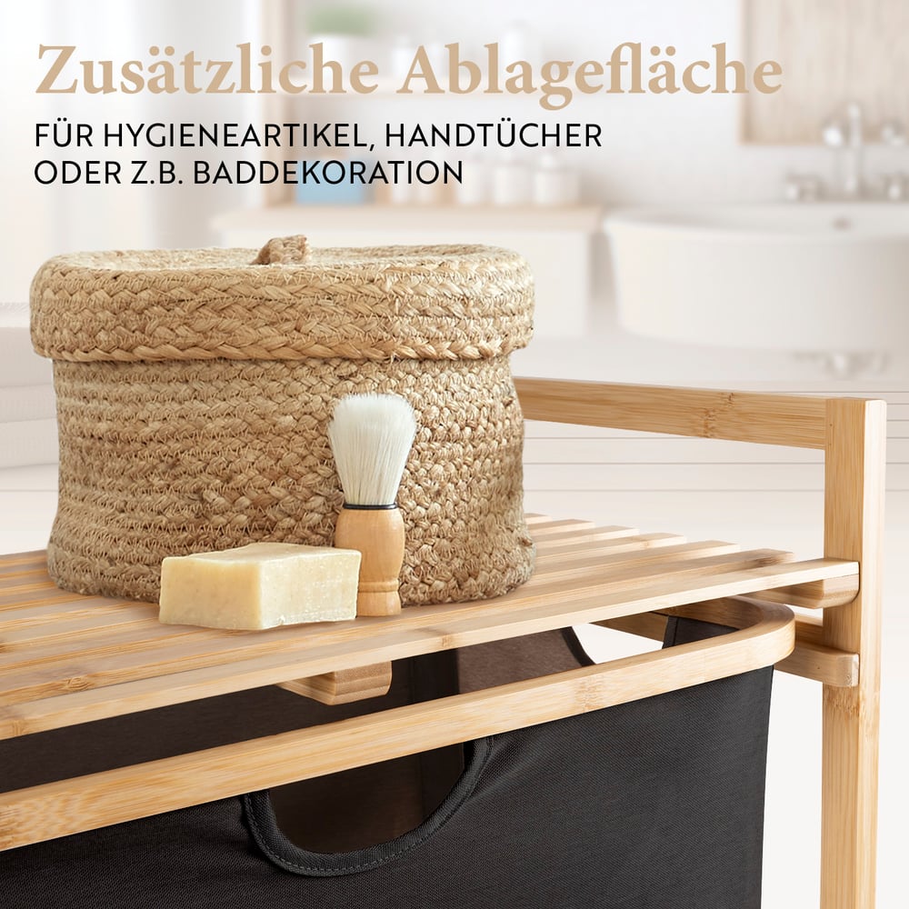 Bambus Regal mit Ablage und Körben - Dunkelgrau mit zusätzlicher Ablage für Badutensilien und dekorative Elemente.
