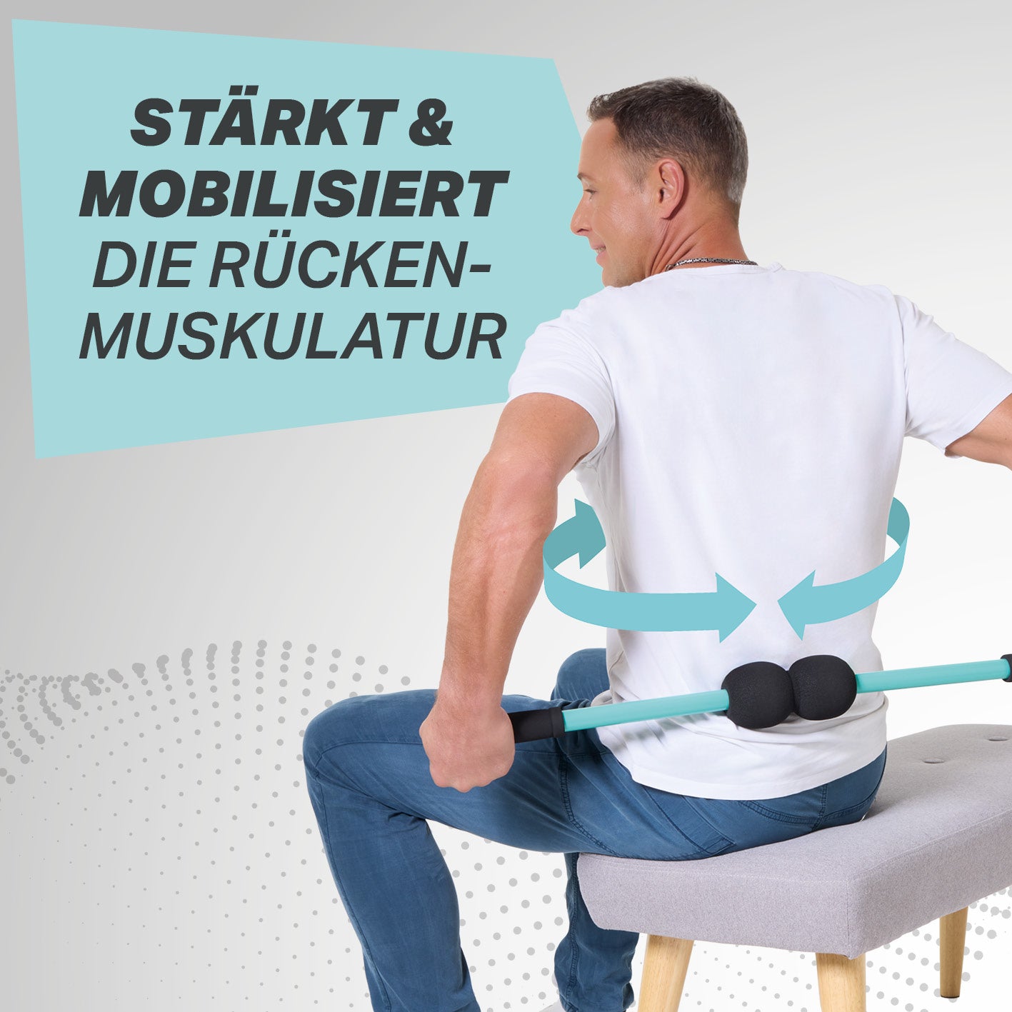 Mann nutzt Rückentrainer für Beweglichkeit & Stabilität - Mobilisation & Rotation zur Stärkung und Mobilisierung der Rückenmuskulatur.