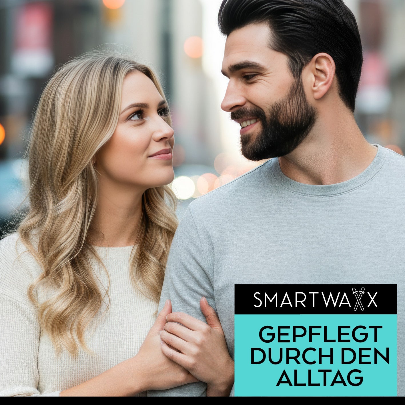 Wachs-Sticks zur Entfernung von Nasen- & Ohrenhaaren - 12er-Set gezeigt mit glücklichem Paar im Alltag, Galerieposition 7, 1417x1417 px quadratisch