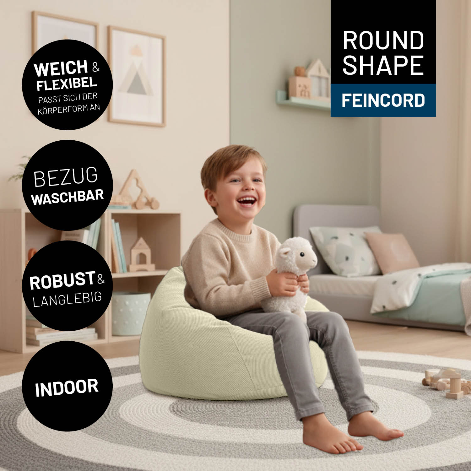 Kind sitzt entspannt im Comfort Line Sitzsack Feincord M - 120 L - Beige in modern eingerichteten Kinderzimmer.