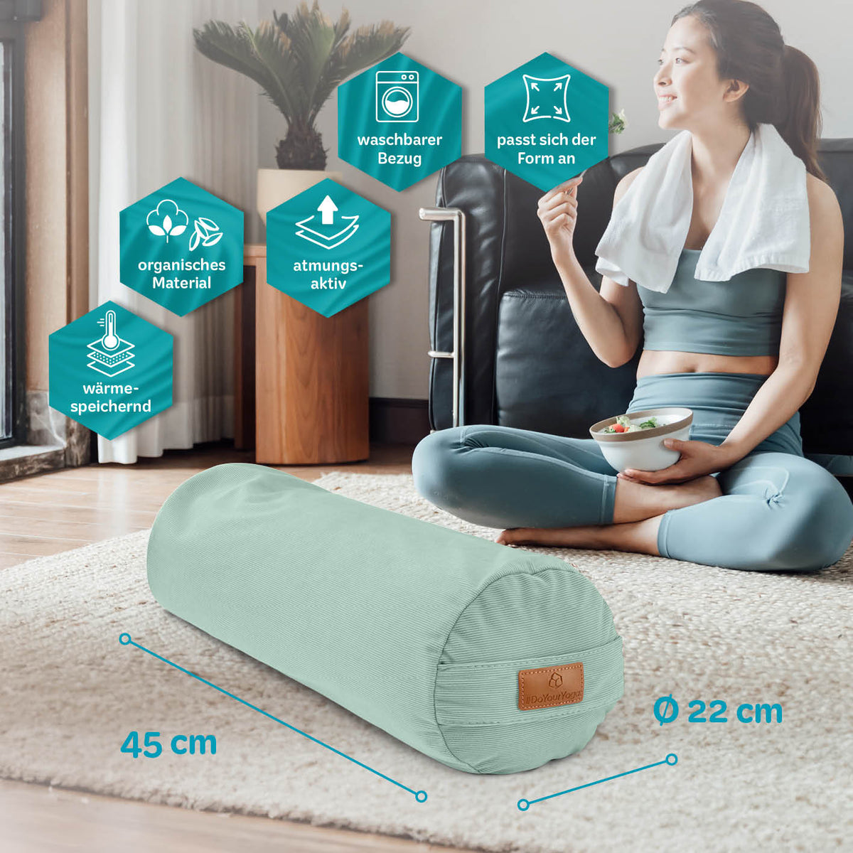Yoga-Bolster Tarik - gefüllt mit Bio-Buchweizenschalen - 68 x 22 x 22 cm - Pastellgrün