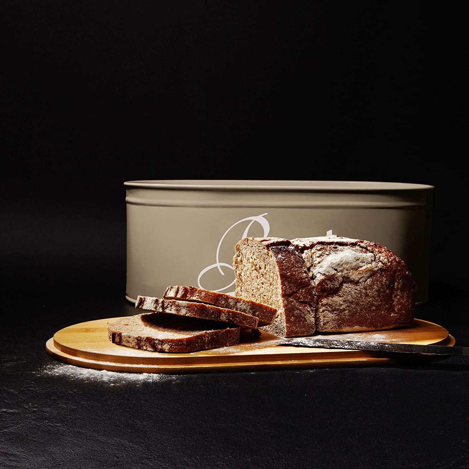 Cuisine Brotkasten aus Metall mit Bambus Deckel - Oval 36 x 20 x 13,8 cm - Grau