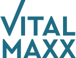 VITALmaxx Logo in blauer Schrift.